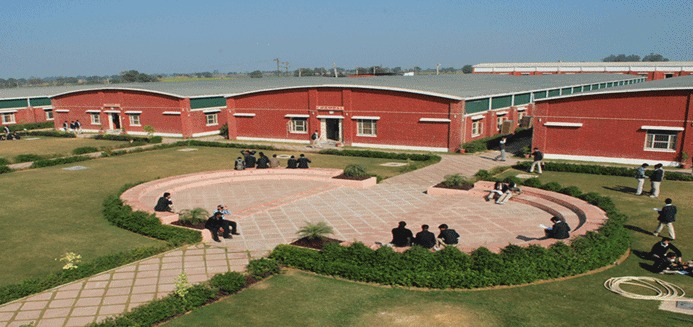 Ph.D. in English from Mangalayatan University: Eligibility, Entrance Exam, Fee Structure, Admission Process, Subjects, Research Areas, Syllabus, Scholarship & Career Scope