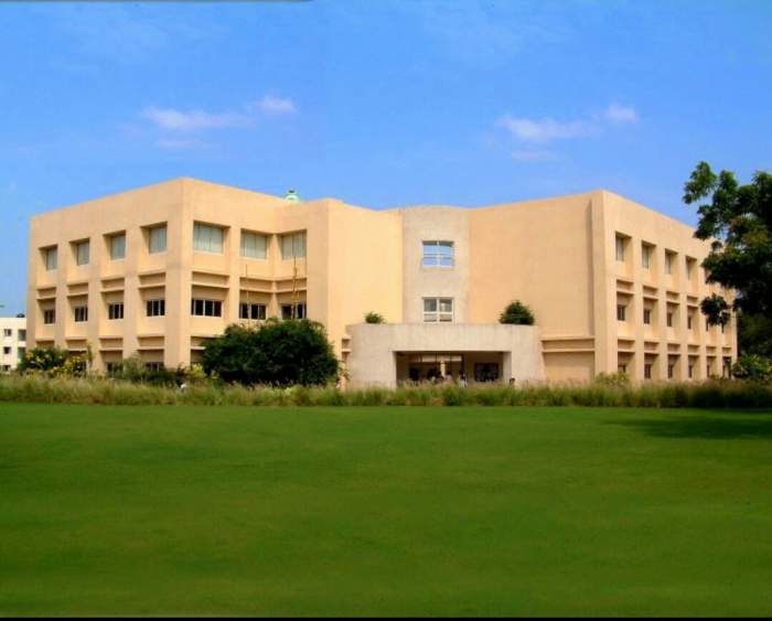 Ph.D from Dhirubhai Ambani Institute of Information and Communication Technology,Gujarat,Gandhinagar: Introduction, Admission, Registration, Eligibility, Duration, Fees, Syllabus 2024.