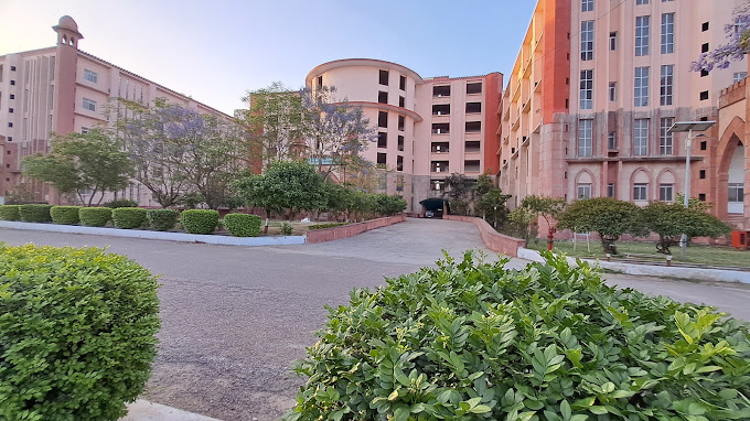 Khwaja Moinuddin Chishti Language University - KMCLU, Lucknow, Uttar Pradesh, About Us, Courses, Eligibility, Fees, Admission, Ranking, Syllabus, Placement 2024